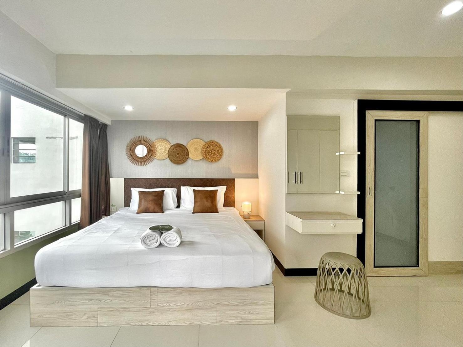 Baan Sabai Rama IV Apartment Bangkok Exterior photo